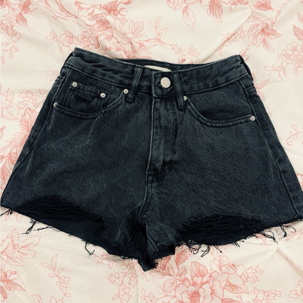 PacSun Black Jean Shorts High-Waisted Frayed Hem
